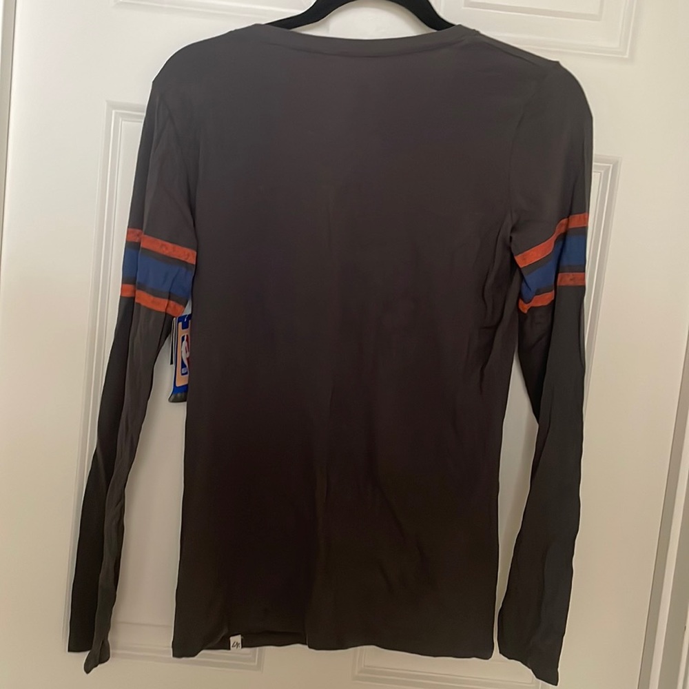 🏀New York Knicks Long Sleeve - Picture 3 of 7